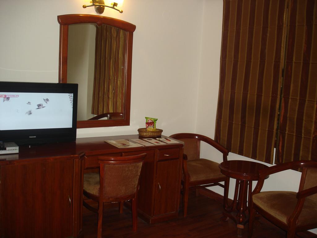 J'S Inn New Delhi Exterior photo